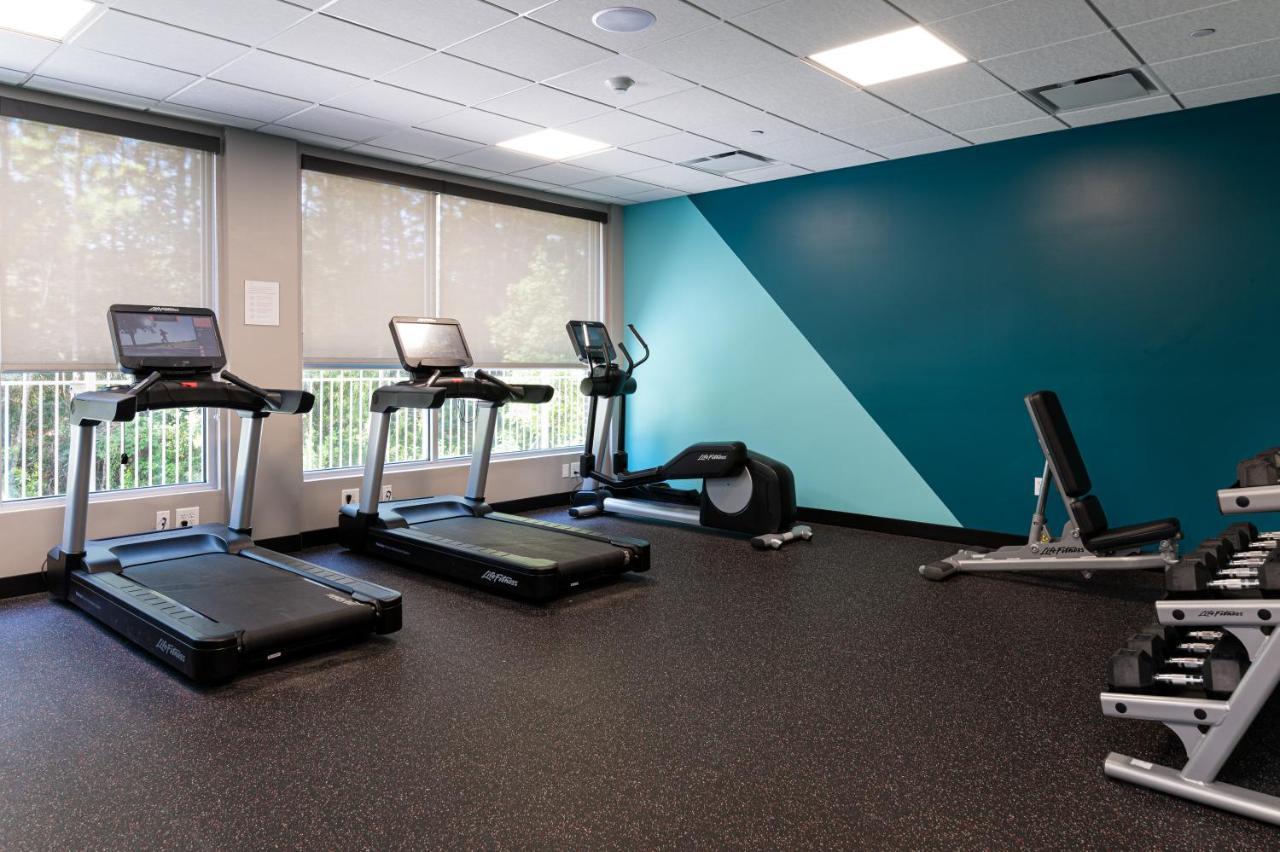 Avid Hotel Summerville By Ihg Bagian luar foto