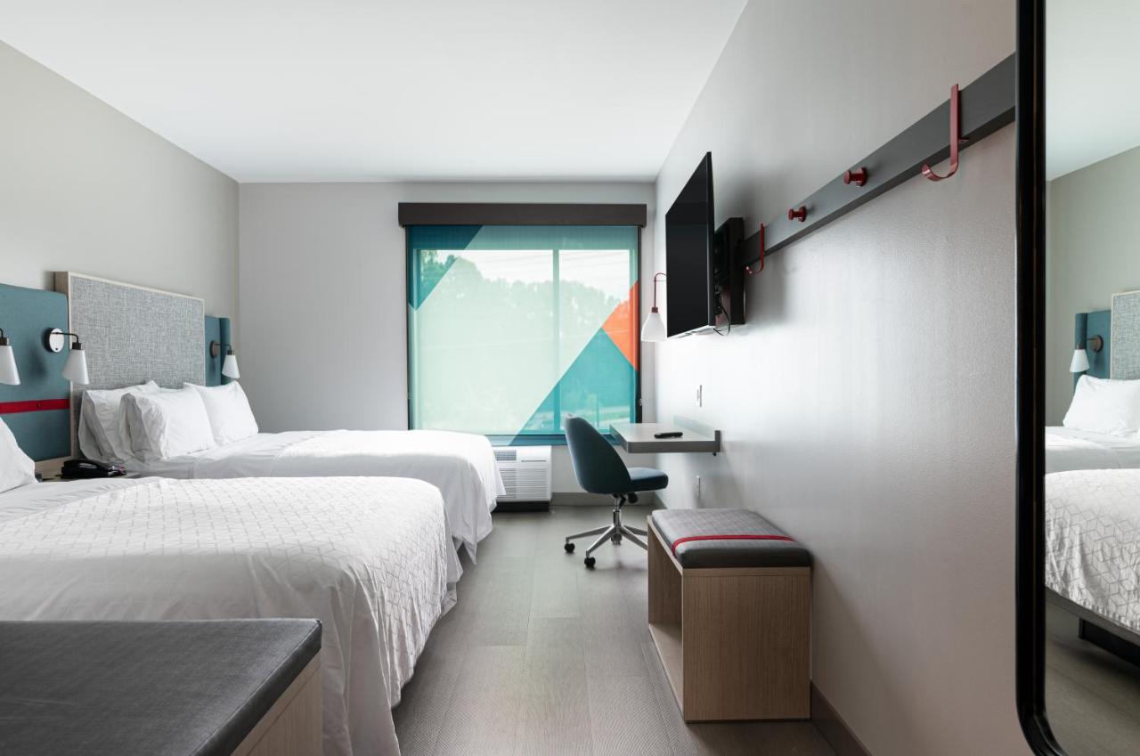 Avid Hotel Summerville By Ihg Bagian luar foto